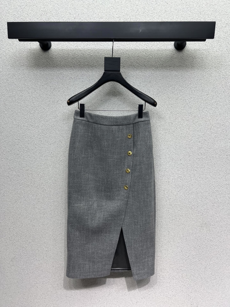 Ce1i*e suits